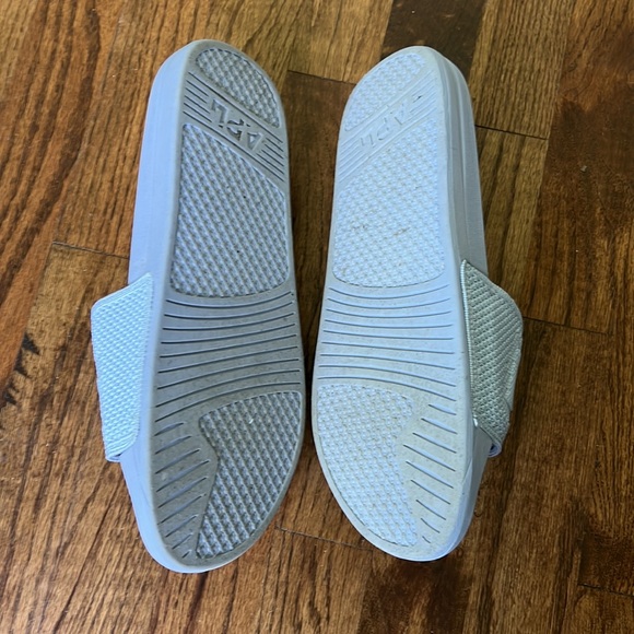 APL Slides M9/W11 - Picture 2 of 2